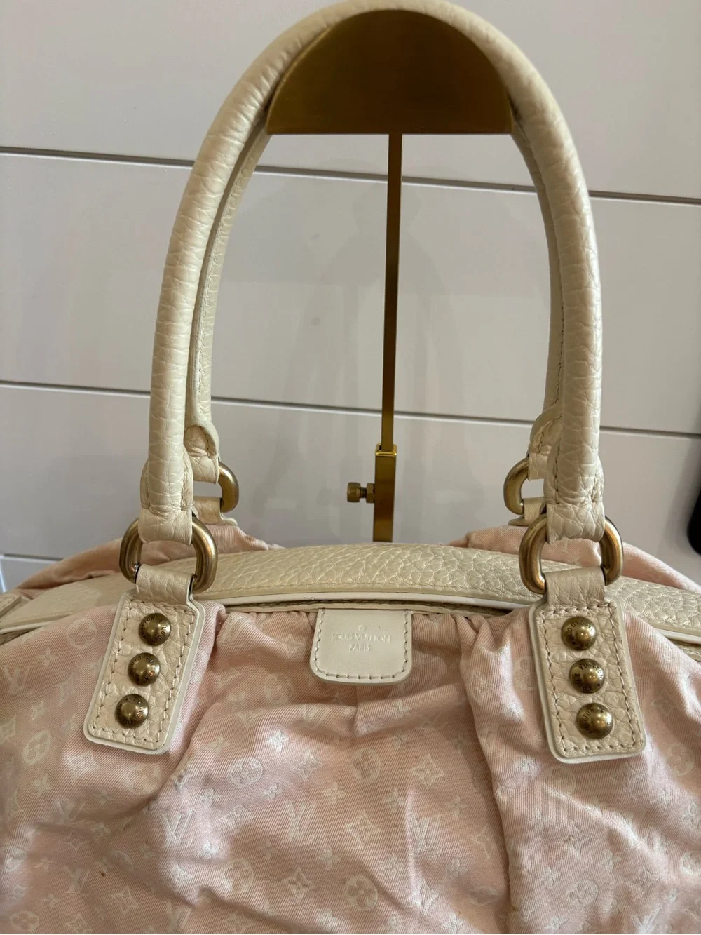 Louis Vuitton mini Lin trapeze GM bag in light pink monogram fabric - Picture 6 of 15